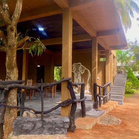 Tamarind Tamarind Resort, Tourist Board Approved Habarana Bagian luar foto