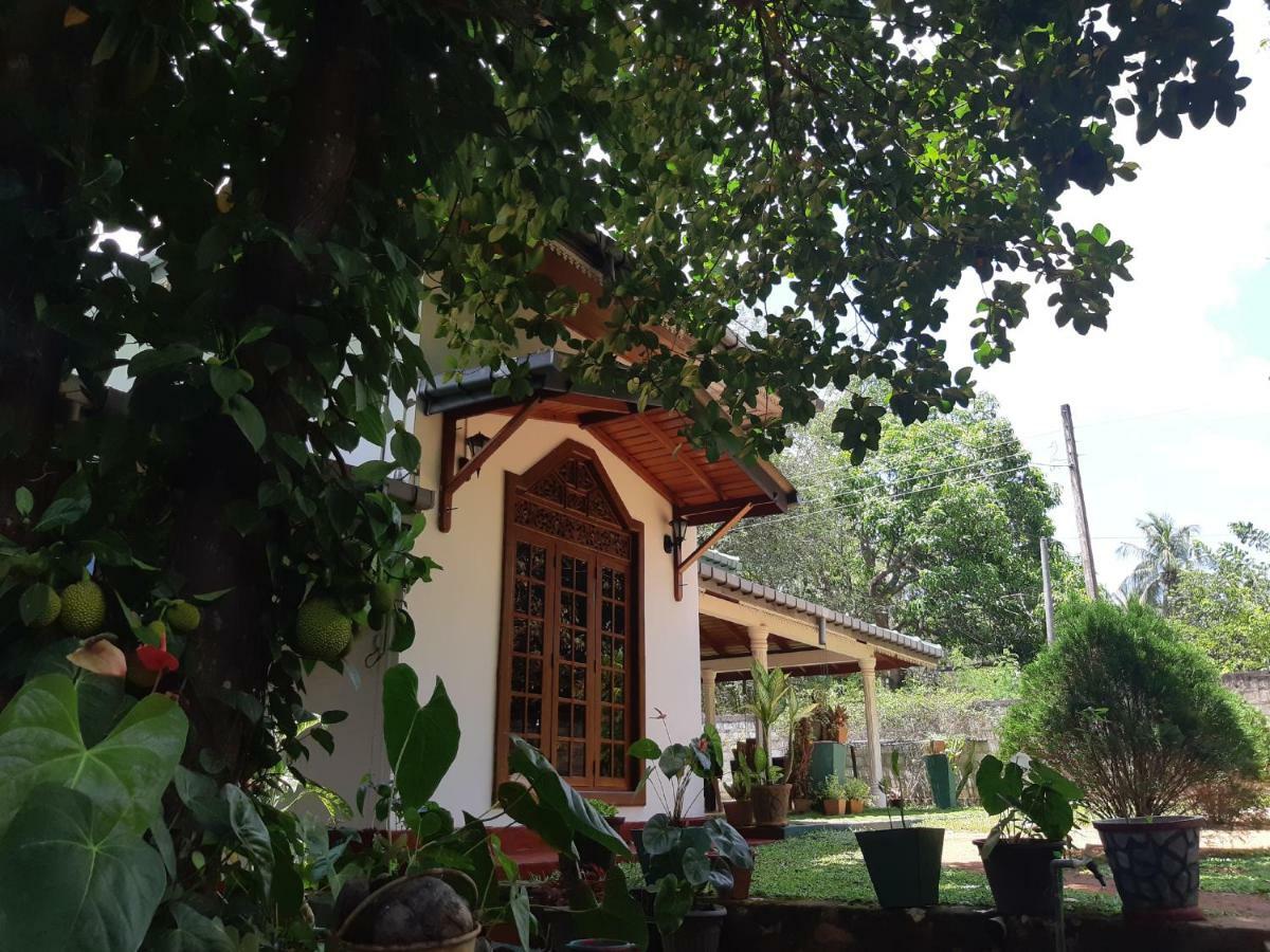 Tamarind Tamarind Resort, Tourist Board Approved Habarana Bagian luar foto