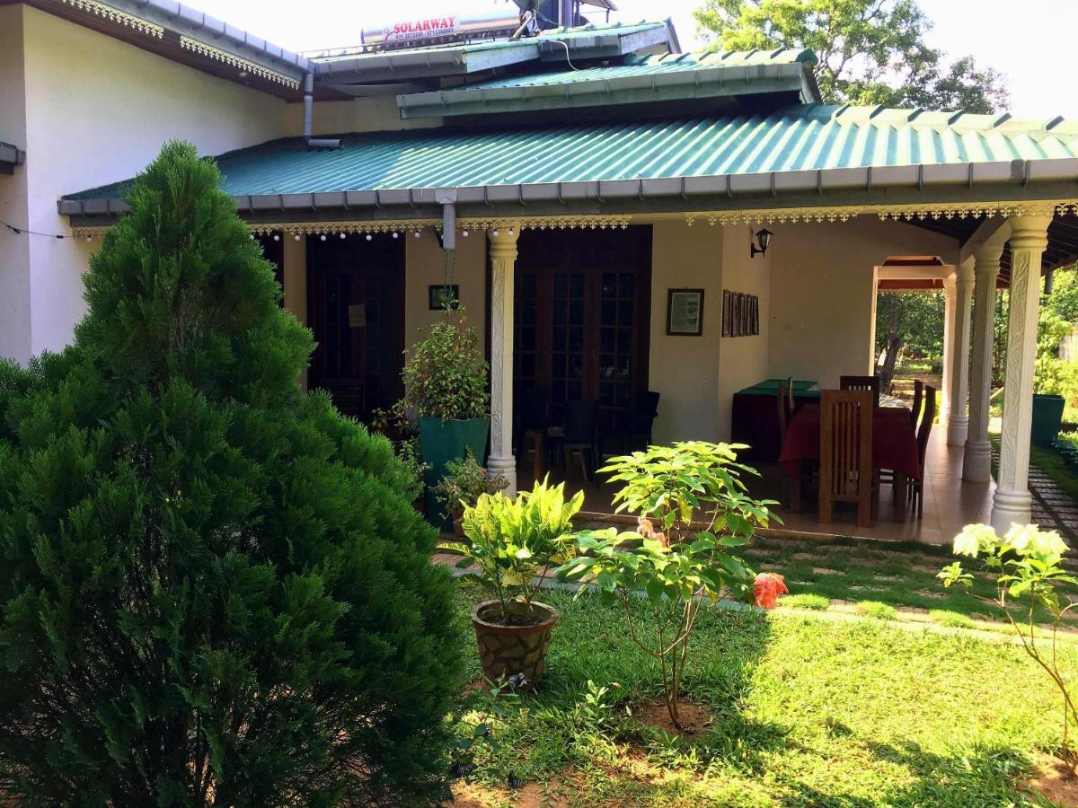 Tamarind Tamarind Resort, Tourist Board Approved Habarana Bagian luar foto